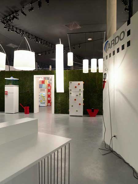 stand_008